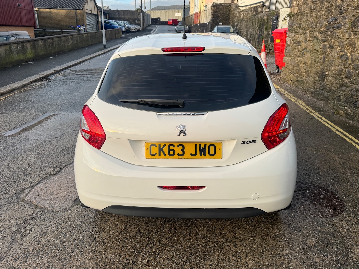 Used Peugeot 208 2014 for sale - 76985703: Photo 7