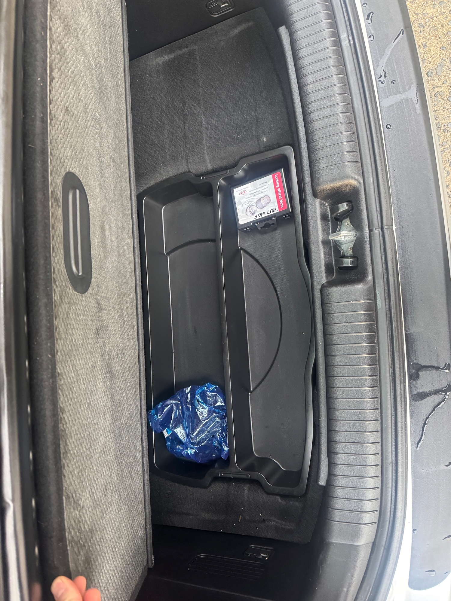 Used Kia Venga 2017 for sale - 76623758: Photo 24