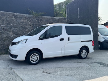 Nissan - NV200