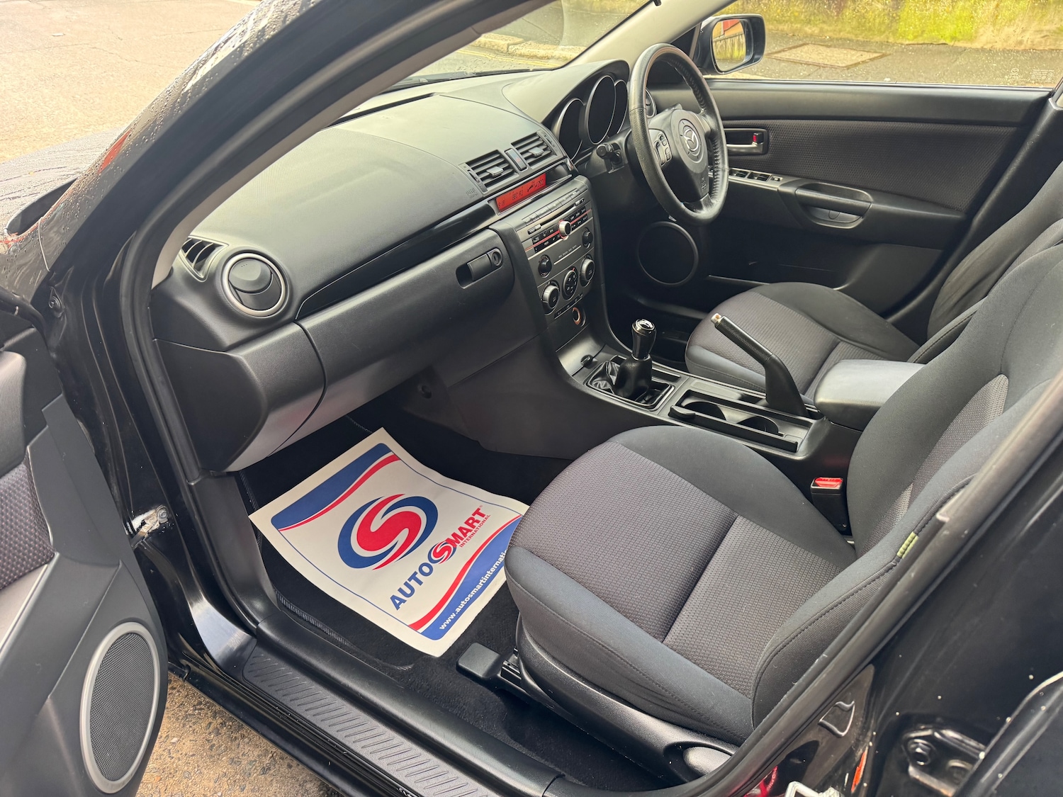 Used Mazda Mazda3 2008 for sale - 76735735: Photo 24