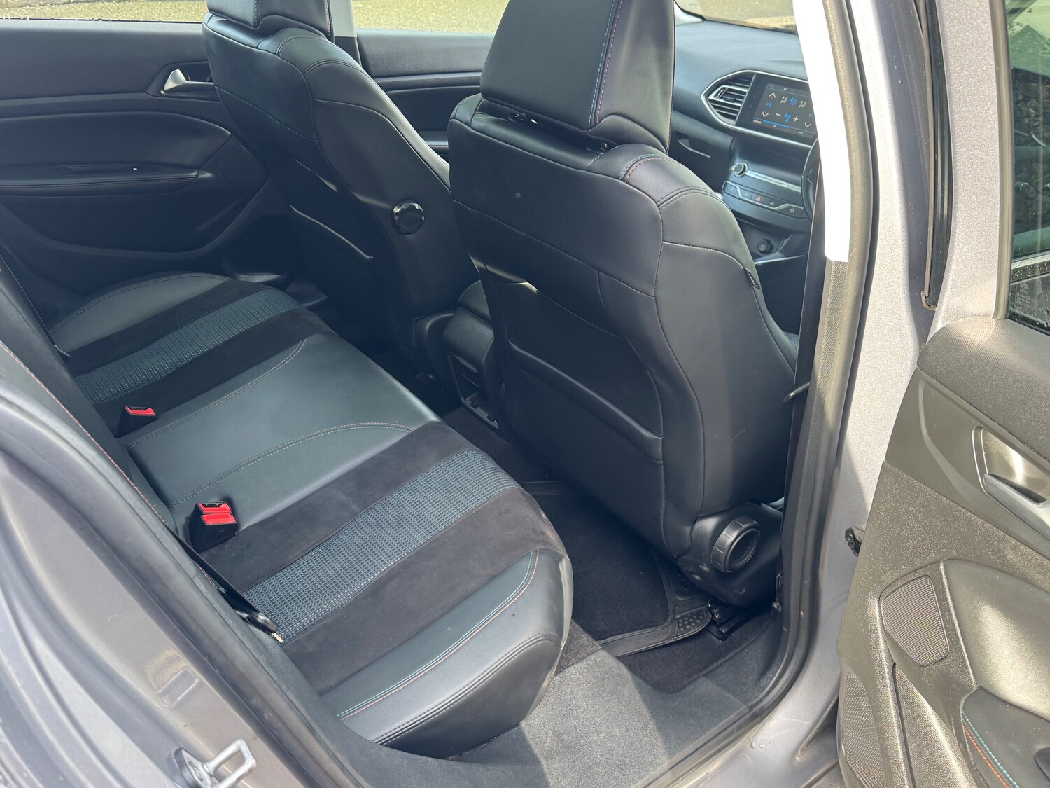 Used Peugeot 308 2019 for sale - 76685531: Photo 23