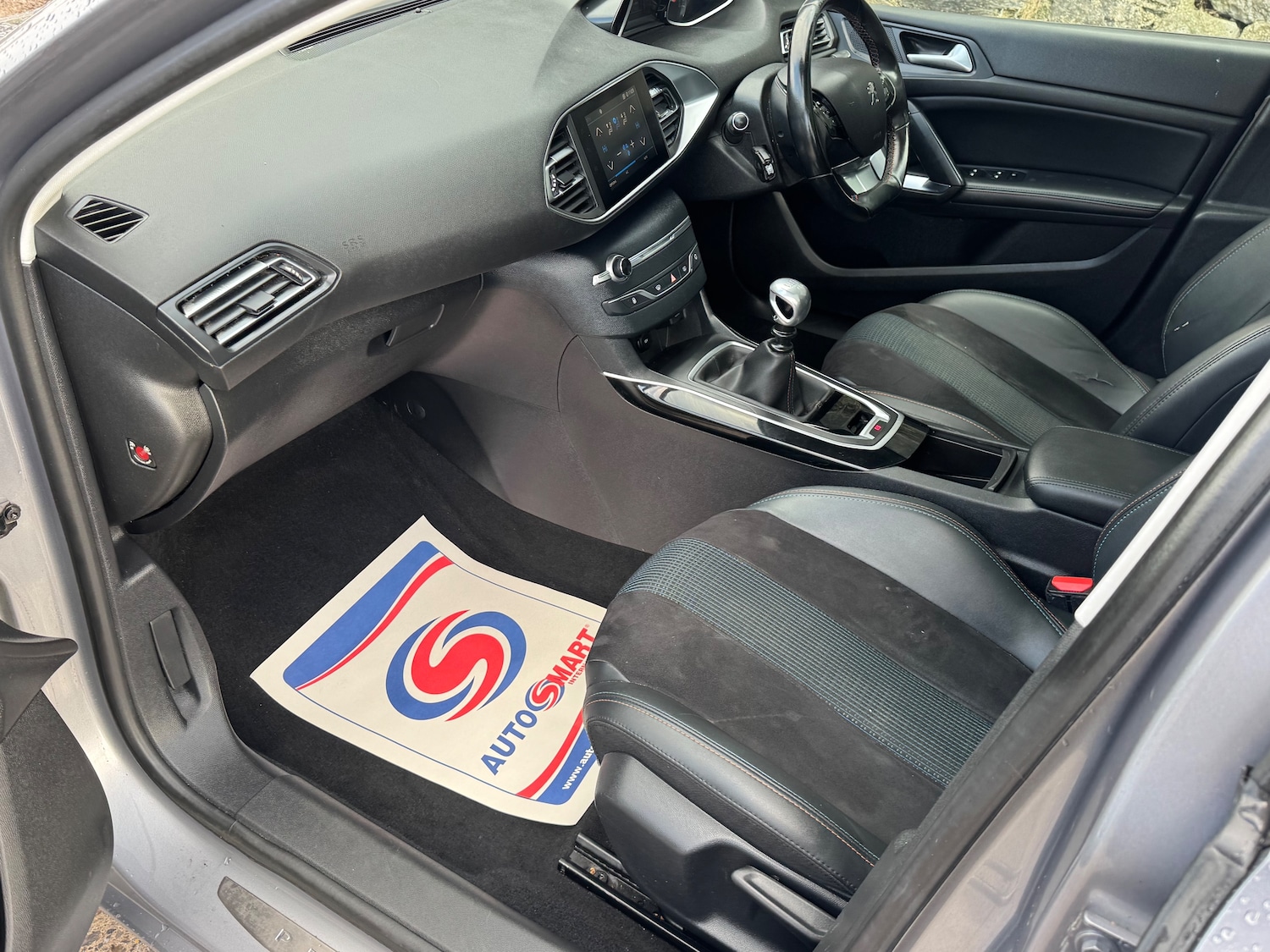 Used Peugeot 308 2019 for sale - 76685531: Photo 29