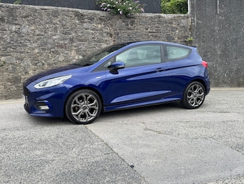 Used Ford Fiesta 2018 for sale - 79047560: Photo