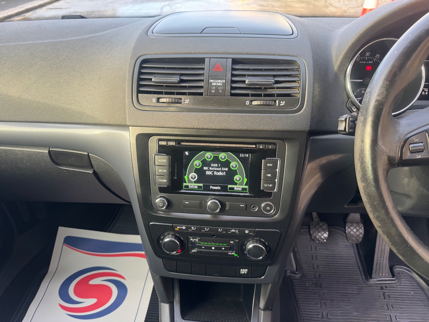 Used Skoda Yeti 2012 for sale - 76985704: Photo 11