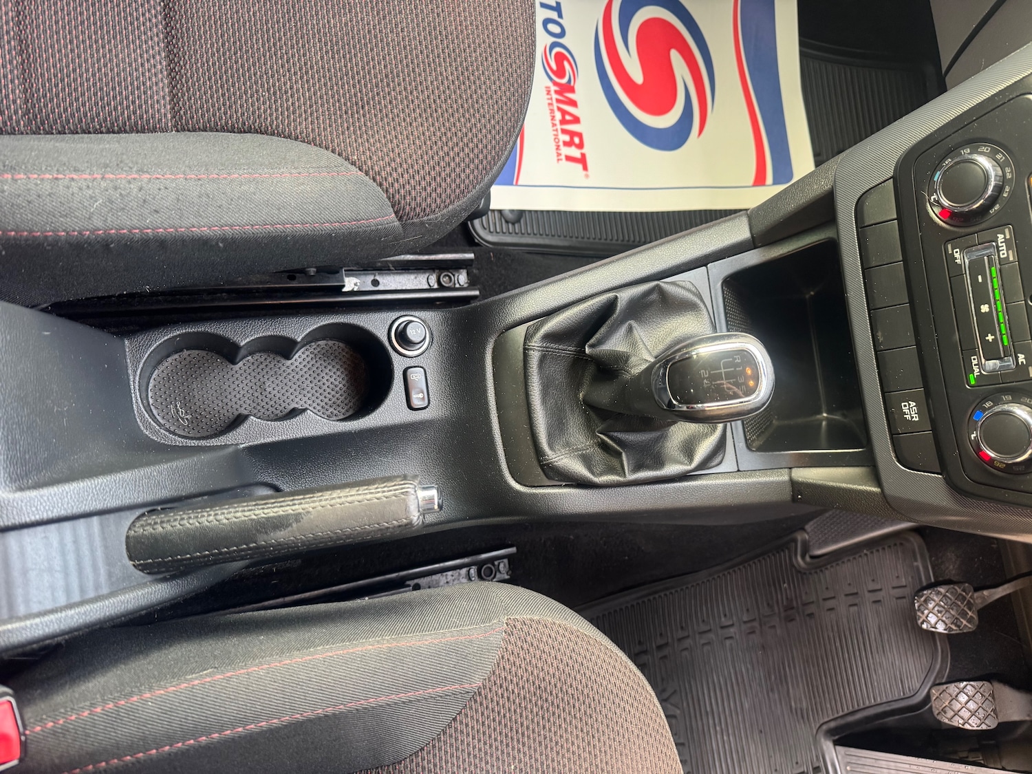 Used Skoda Yeti 2012 for sale - 76985704: Photo 12