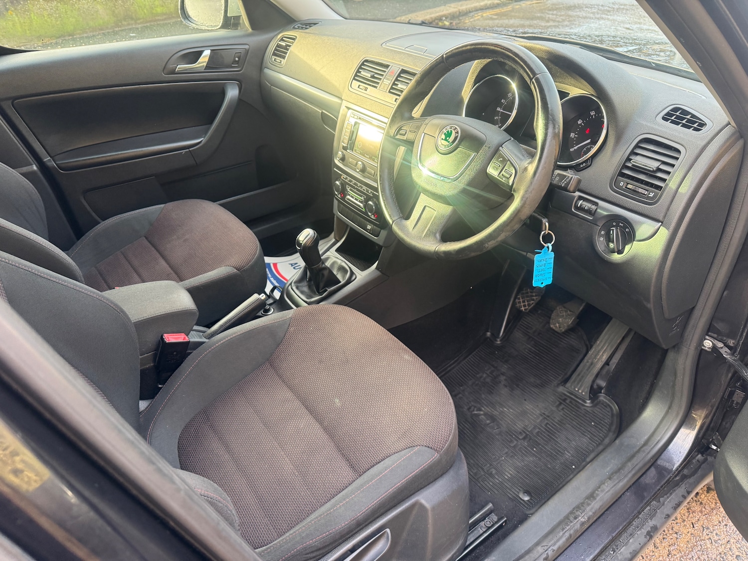 Used Skoda Yeti 2012 for sale - 76985704: Photo 15