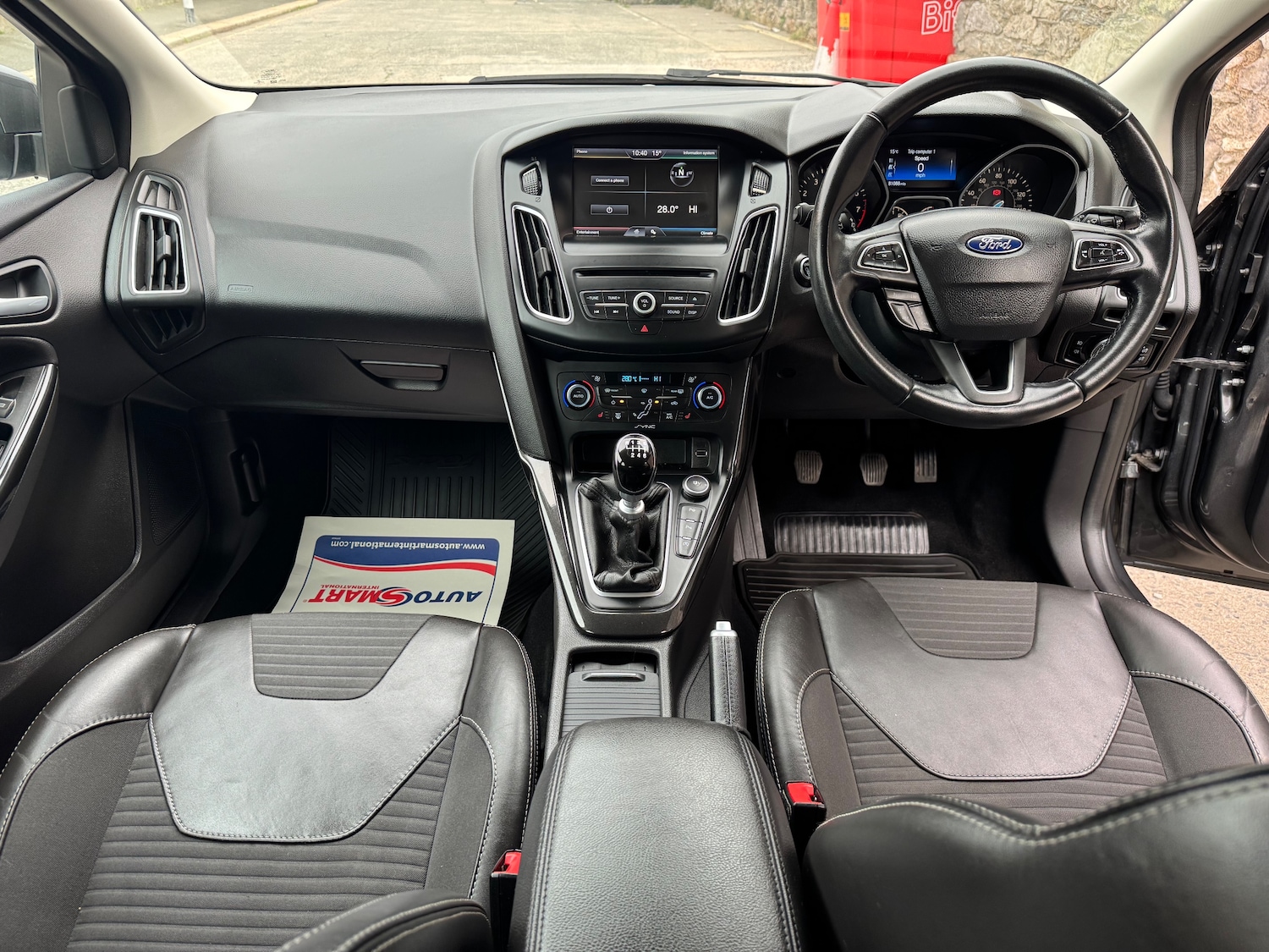 Used Ford Focus 2015 for sale - 76311718: Photo 14