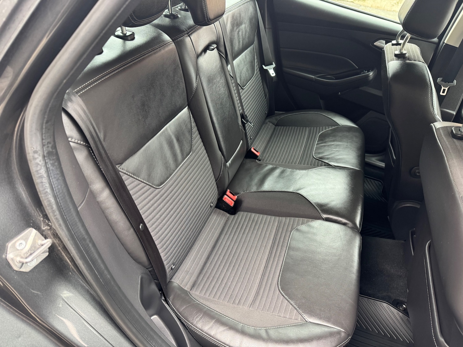Used Ford Focus 2015 for sale - 76311718: Photo 20