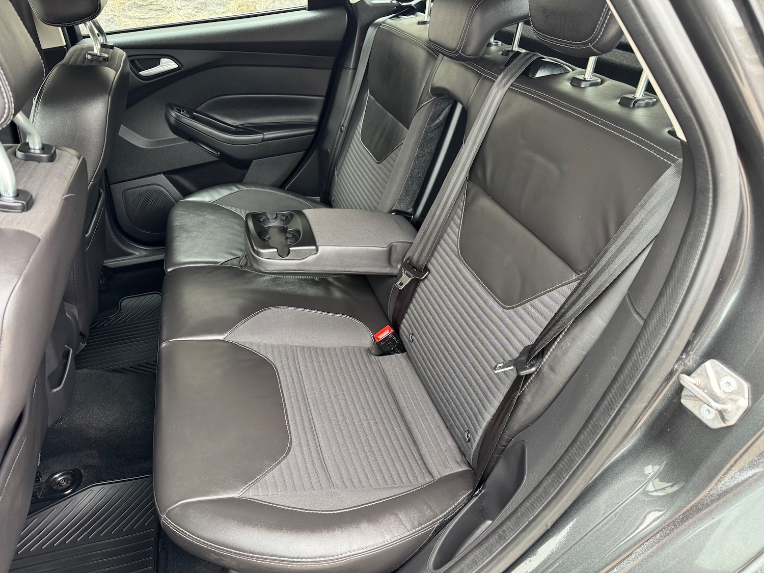 Used Ford Focus 2015 for sale - 76311718: Photo 24