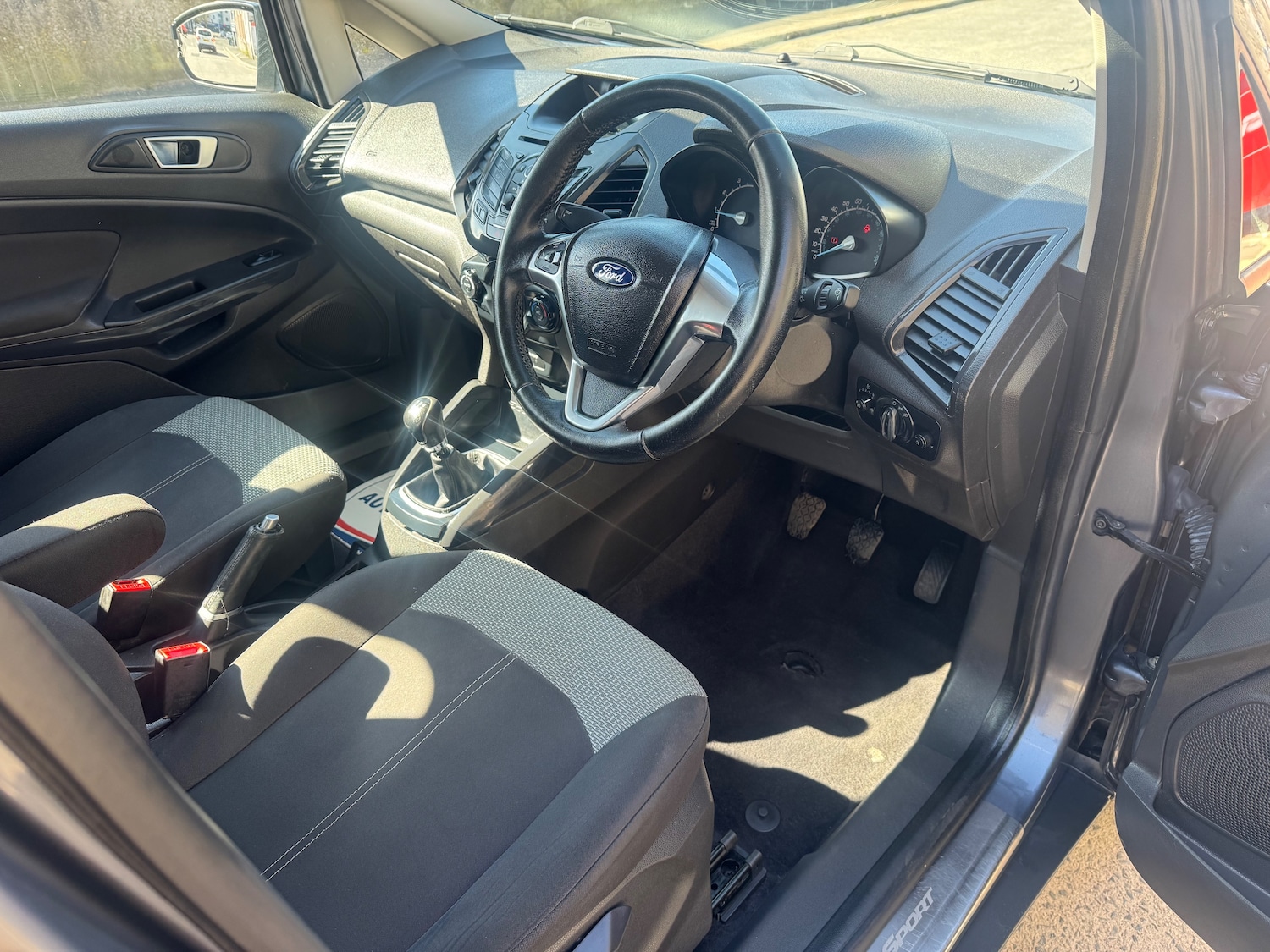 Used Ford Ecosport 2015 for sale - 78118130: Photo 13