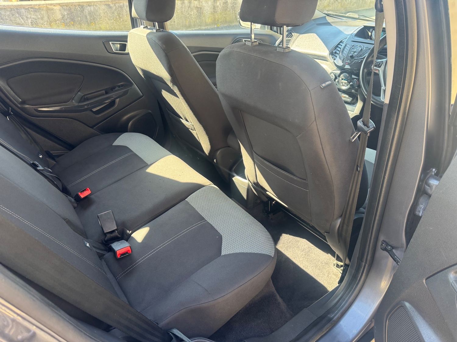 Used Ford Ecosport 2015 for sale - 78118130: Photo 16