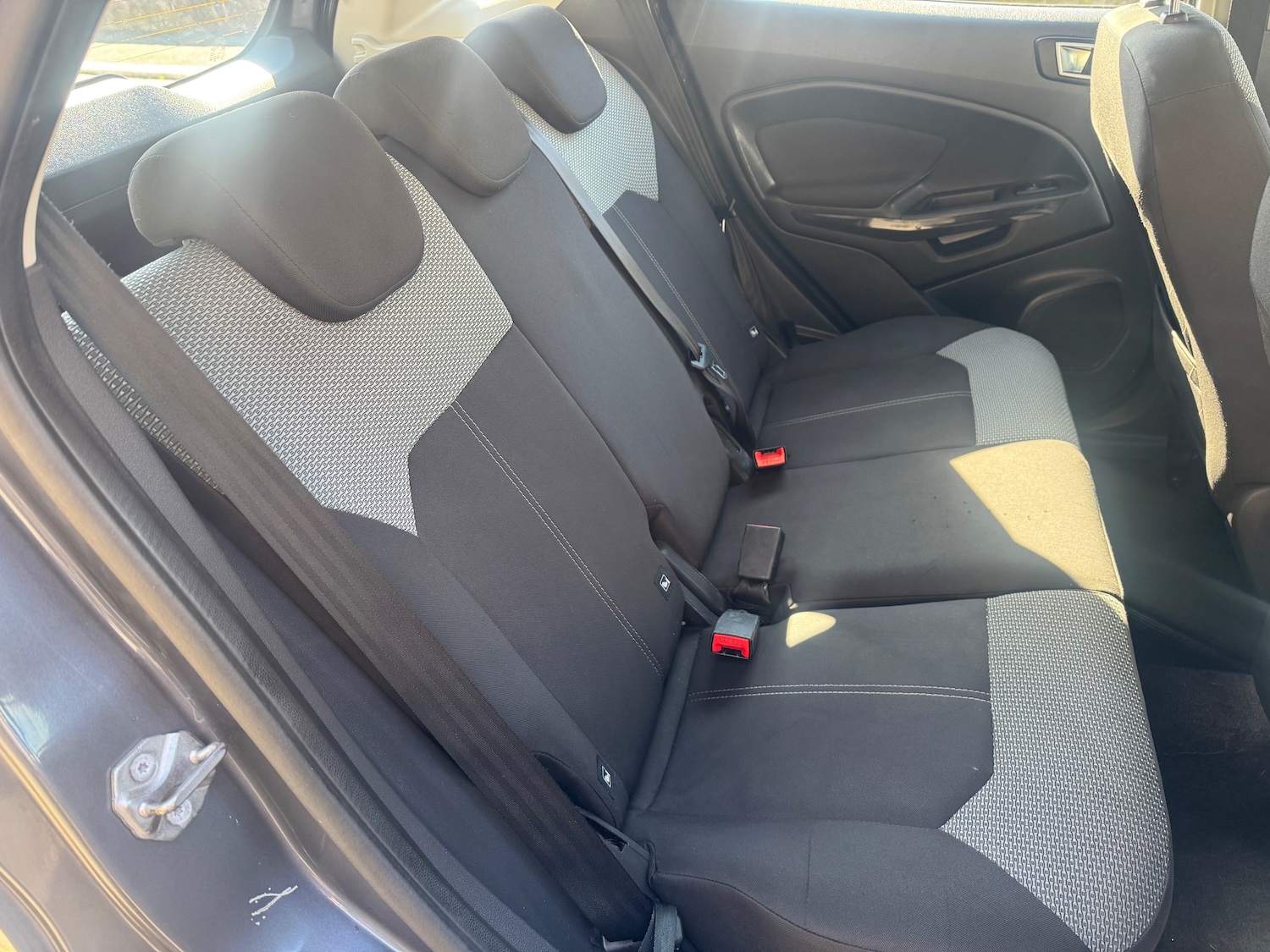 Used Ford Ecosport 2015 for sale - 78118130: Photo 17