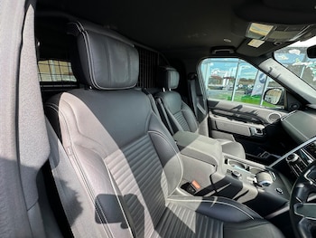 Used Land Rover Discovery 2023 for sale - 79483819: Photo