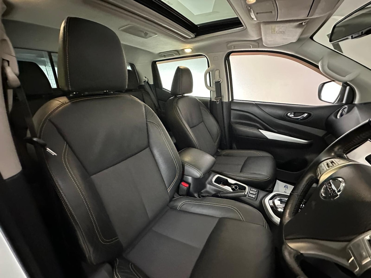 Used Nissan Navara 2018 for sale - 76327049: Photo 15