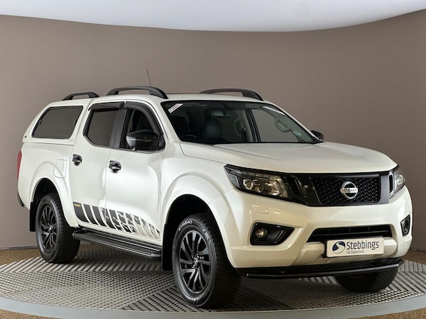 Used Nissan Navara 2018 for sale - 76327049: Photo 1