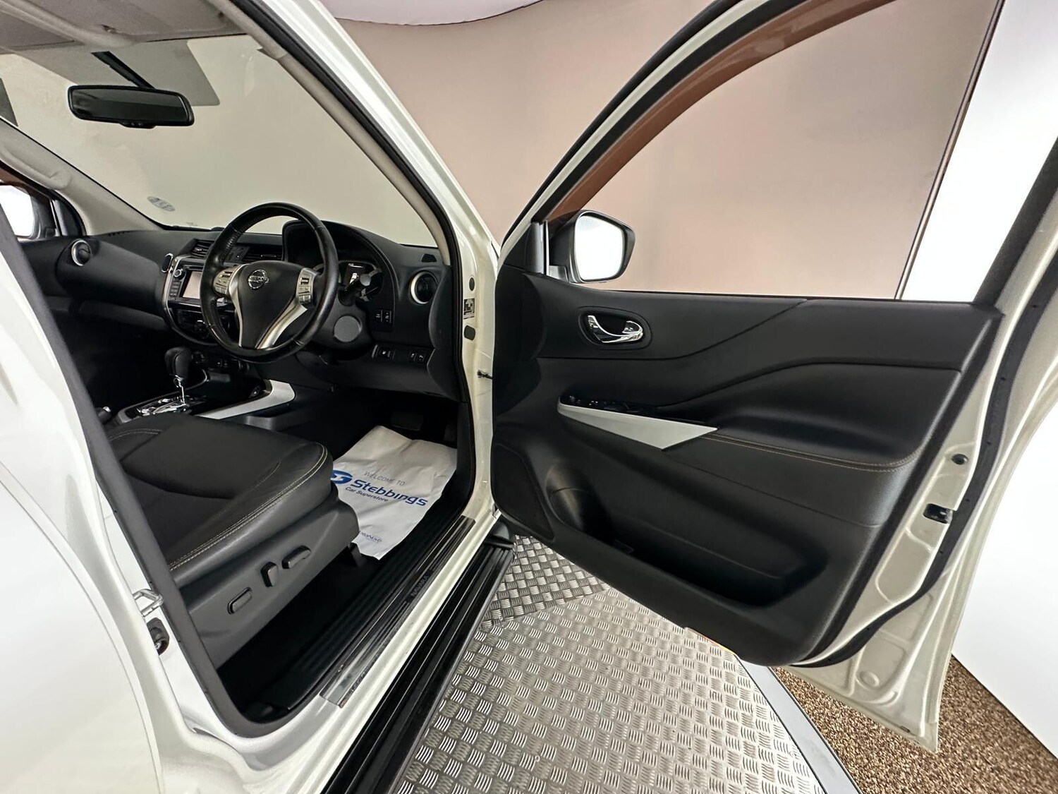 Used Nissan Navara 2018 for sale - 76327049: Photo 29