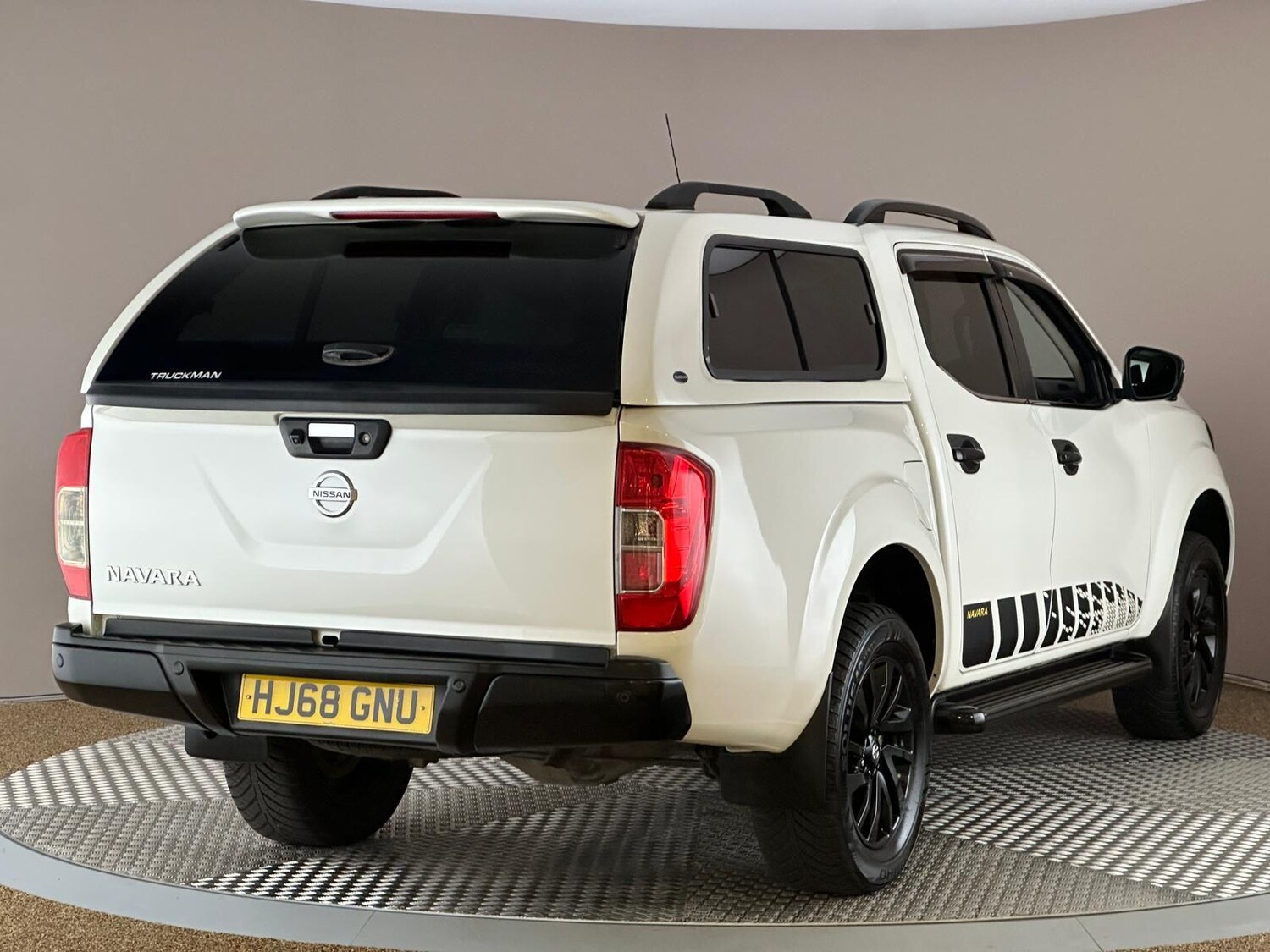 Used Nissan Navara 2018 for sale - 76327049: Photo 5