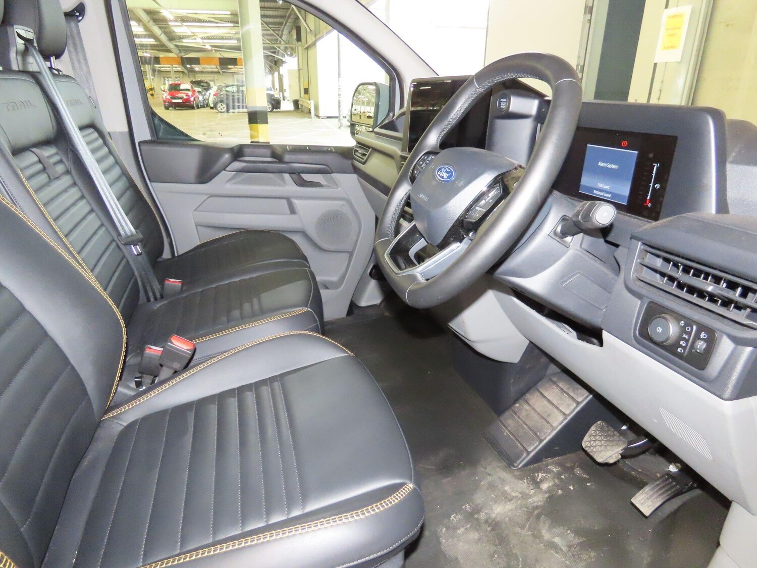 Used Ford Transit Custom 2024 for sale - 76370503: Photo 10