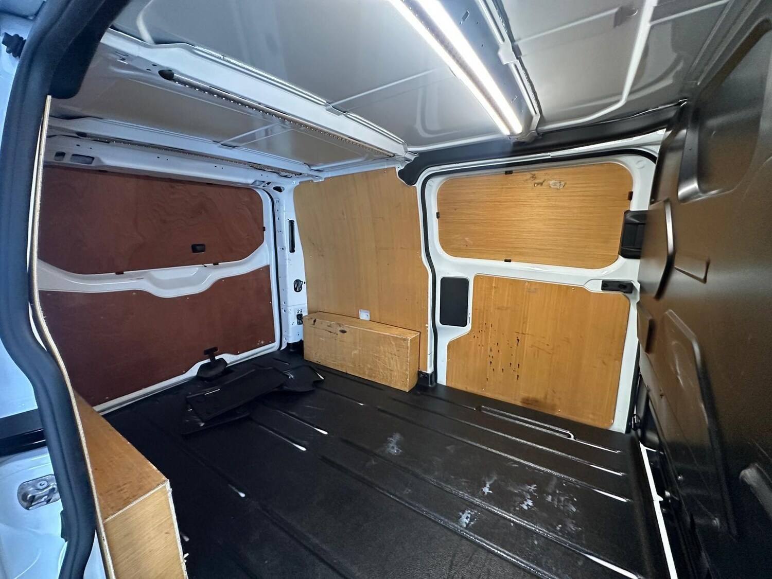 Used Ford Transit Custom 2023 for sale - 76801664: Photo 31