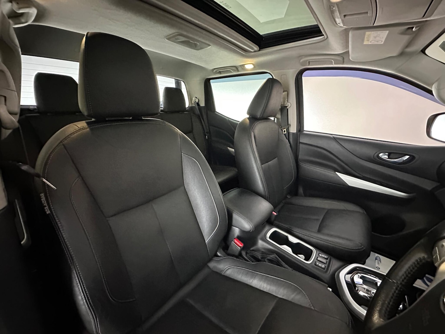 Used Nissan Navara 2019 for sale - 76200366: Photo 11