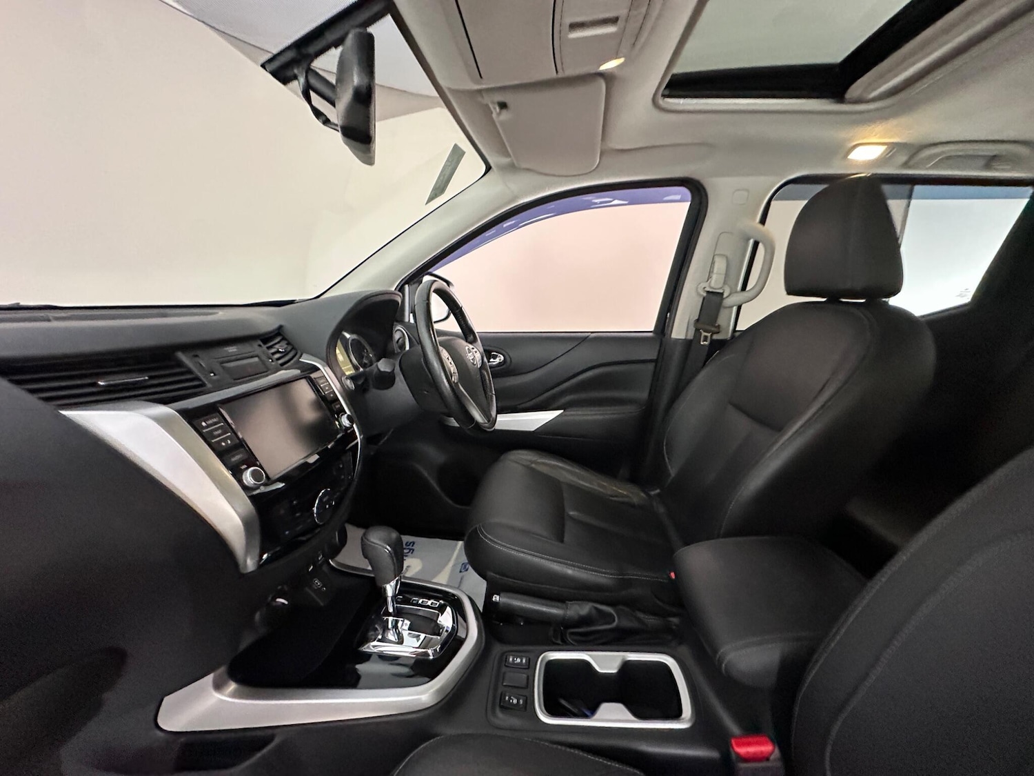 Used Nissan Navara 2019 for sale - 76200366: Photo 28