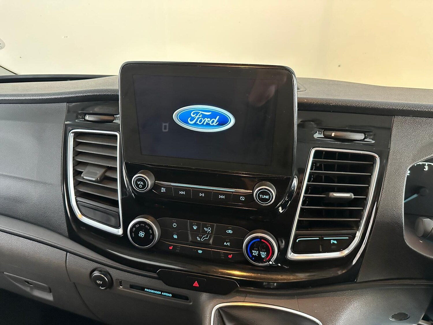 Used Ford Transit Custom 2018 for sale - 78170337: Photo 15