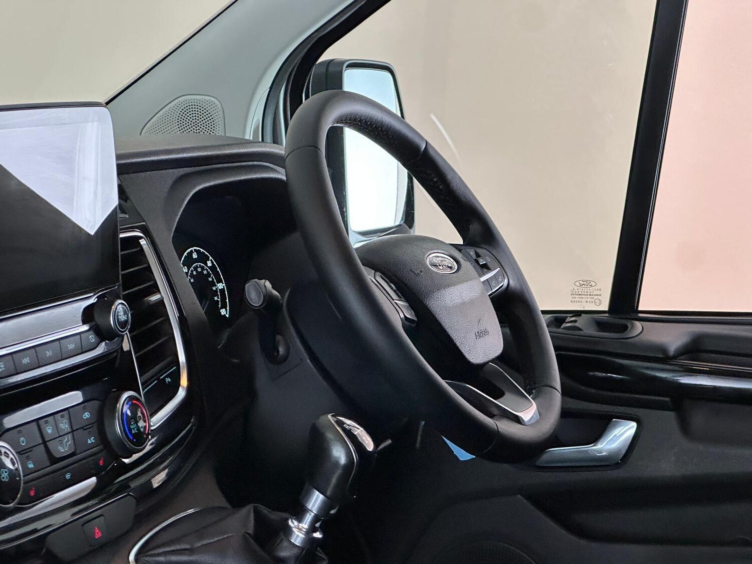 Used Ford Transit Custom 2018 for sale - 78170337: Photo 31