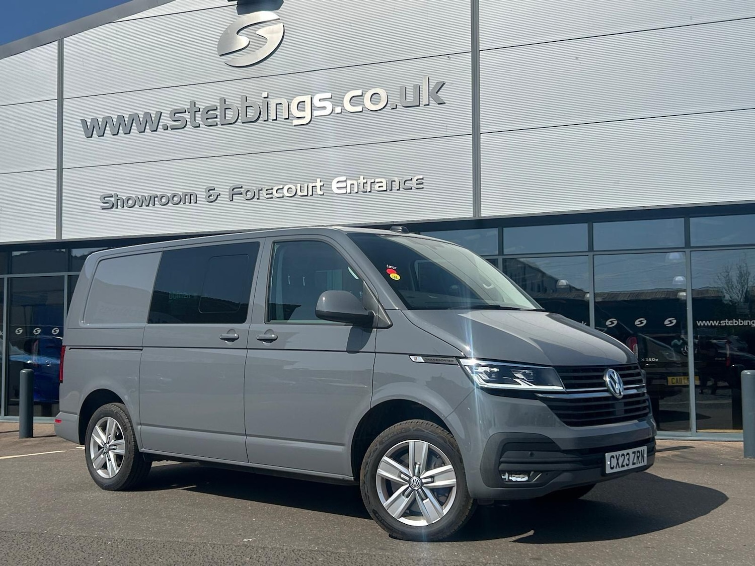 Used Volkswagen Transporter 2023 for sale - 78147846: Photo 1