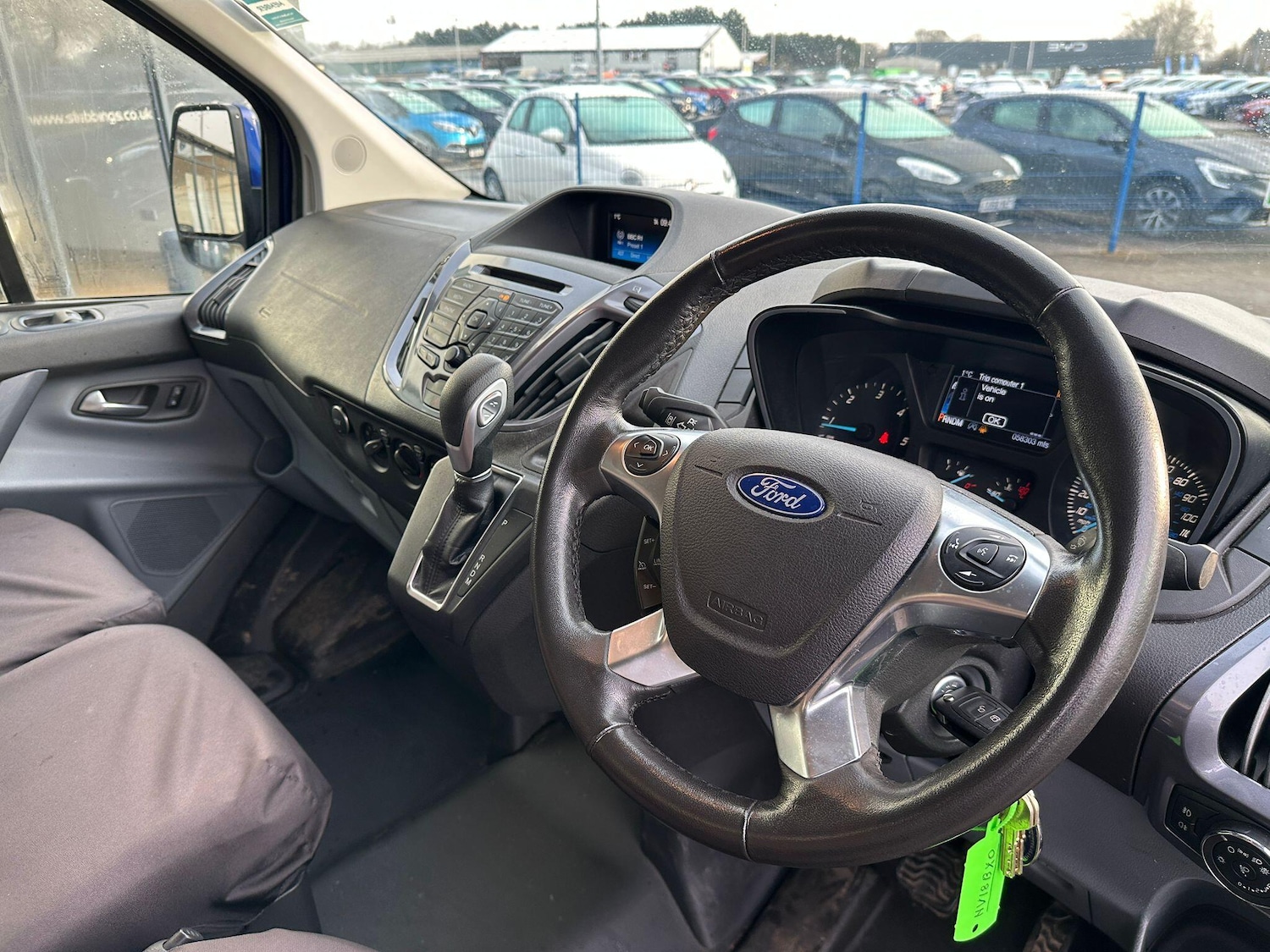 Used Ford Transit Custom 2018 for sale - 77143067: Photo 3