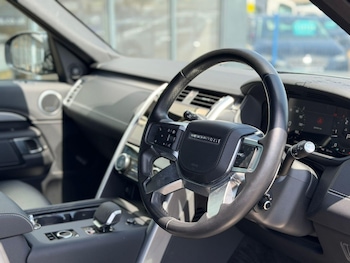 Used Land Rover Discovery 2024 for sale - 78741607: Photo