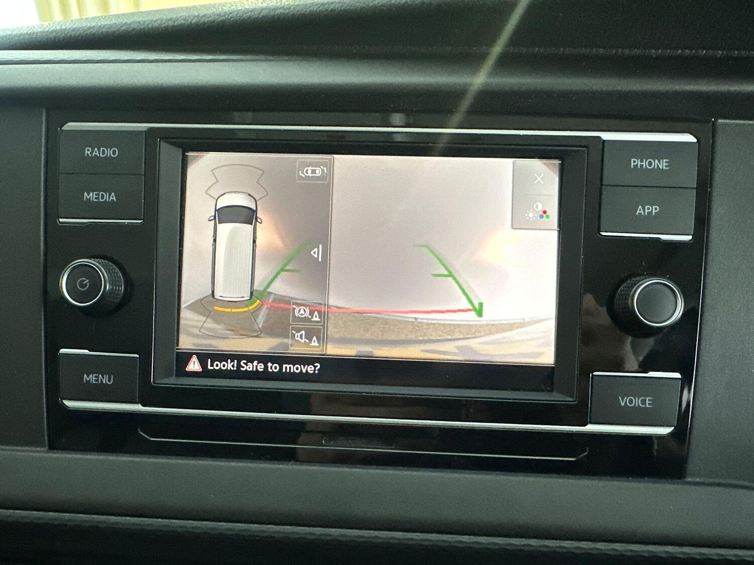 Used Volkswagen Transporter 2024 for sale - 77496199: Photo 17