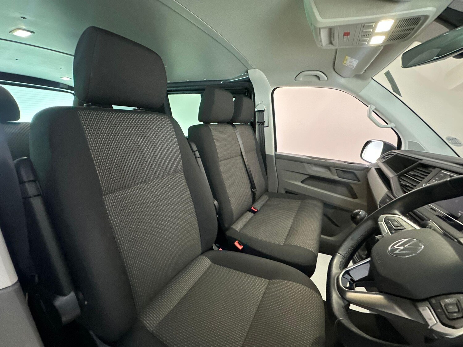 Used Volkswagen Transporter 2024 for sale - 77496199: Photo 22