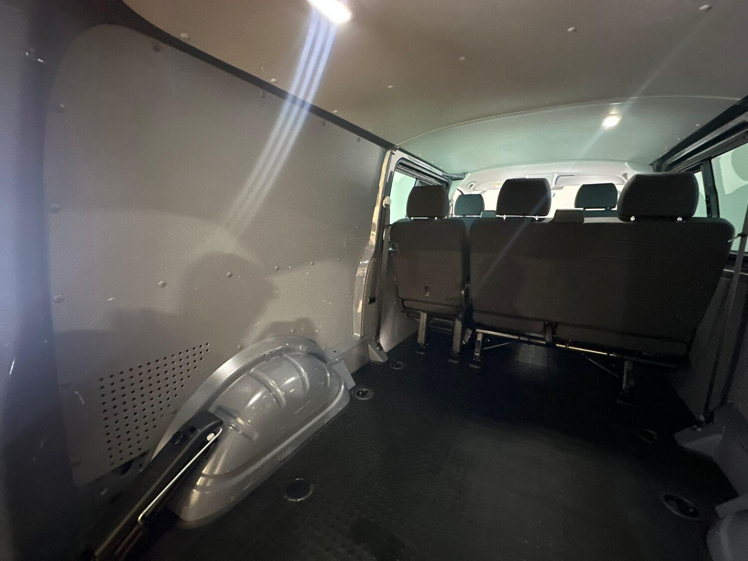 Used Volkswagen Transporter 2024 for sale - 77496199: Photo 26