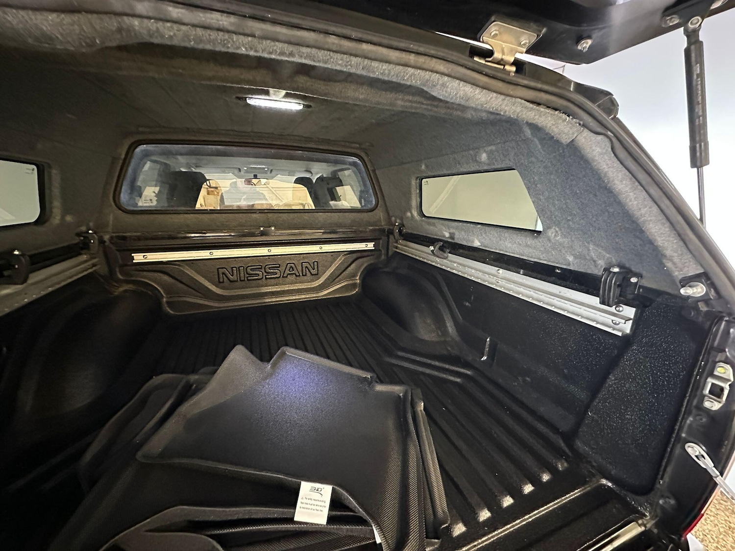 Used Nissan Navara 2018 for sale - 78085895: Photo 35