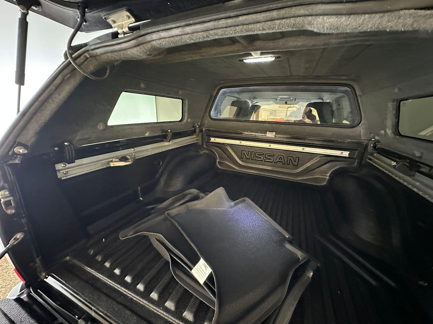 Used Nissan Navara 2018 for sale - 78085895: Photo 36