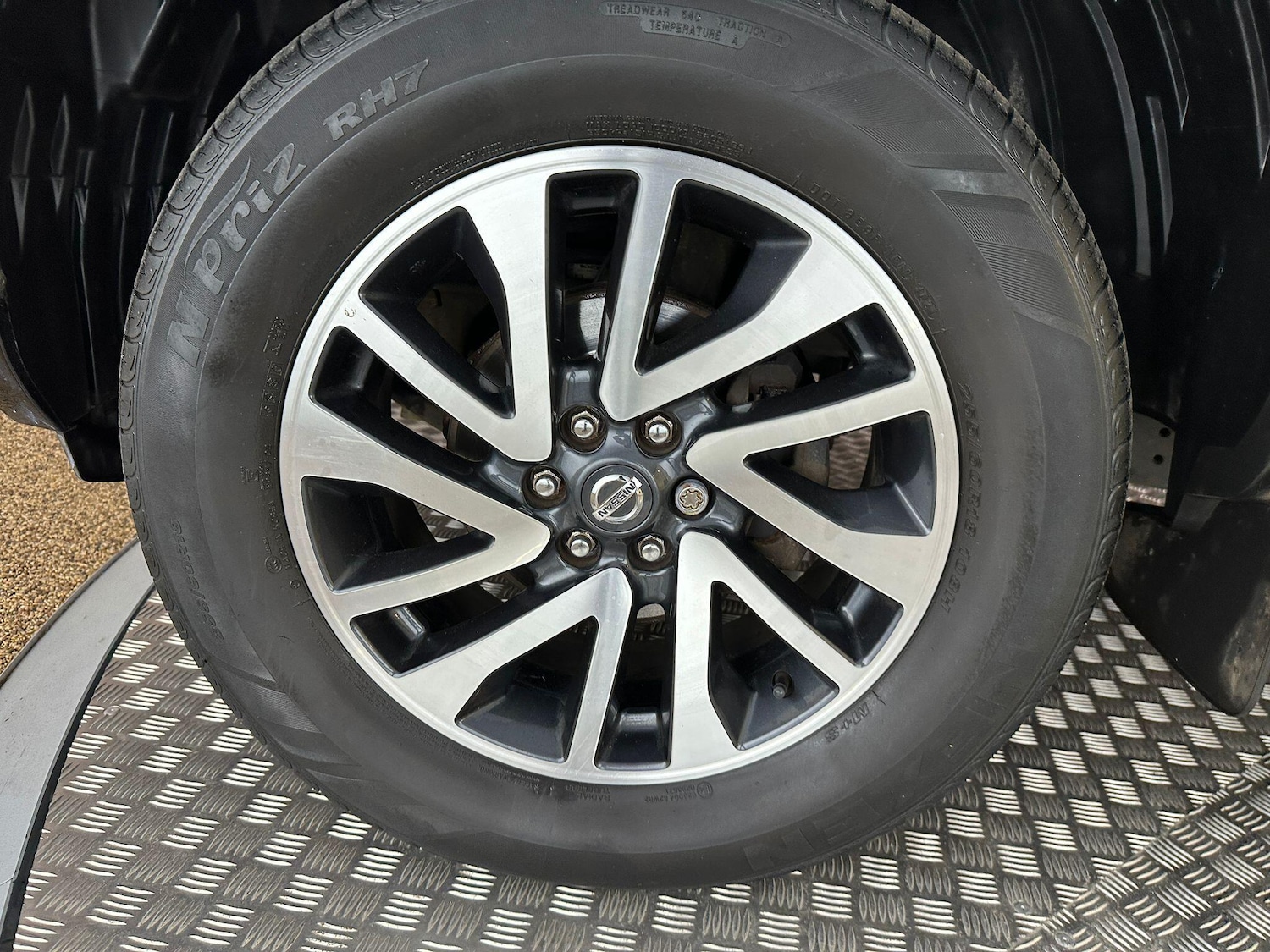 Used Nissan Navara 2018 for sale - 78085895: Photo 39