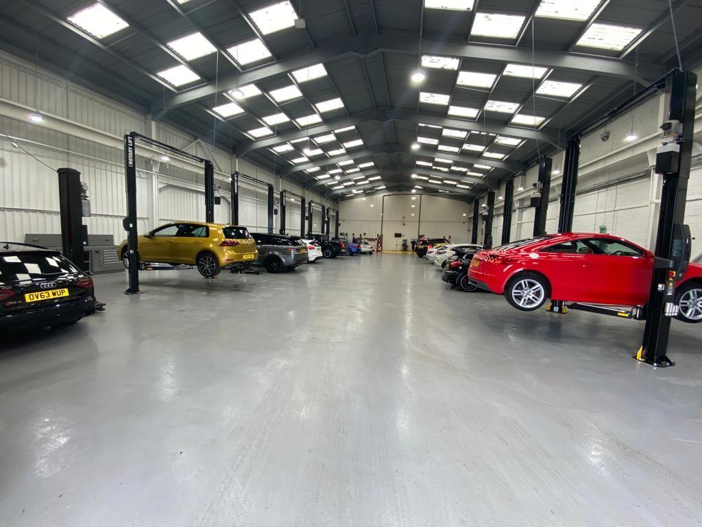 Used Jaguar F-Type 2014 for sale - 77345023: Photo 21