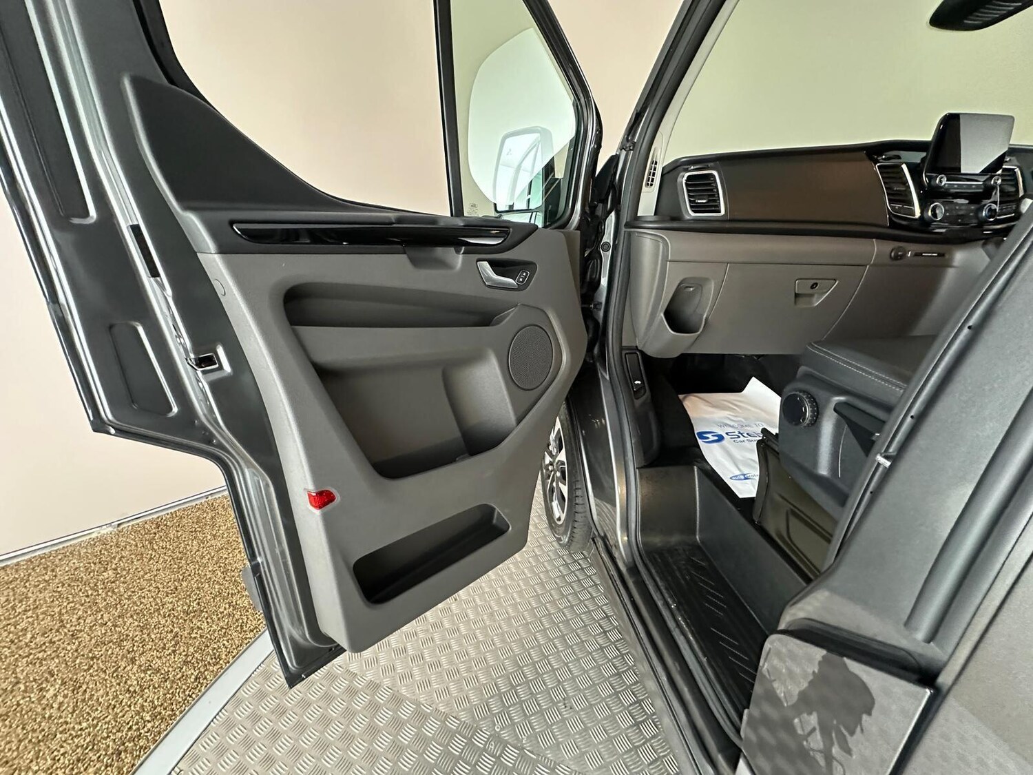 Used Ford Transit Custom 2022 for sale - 77524061: Photo 24