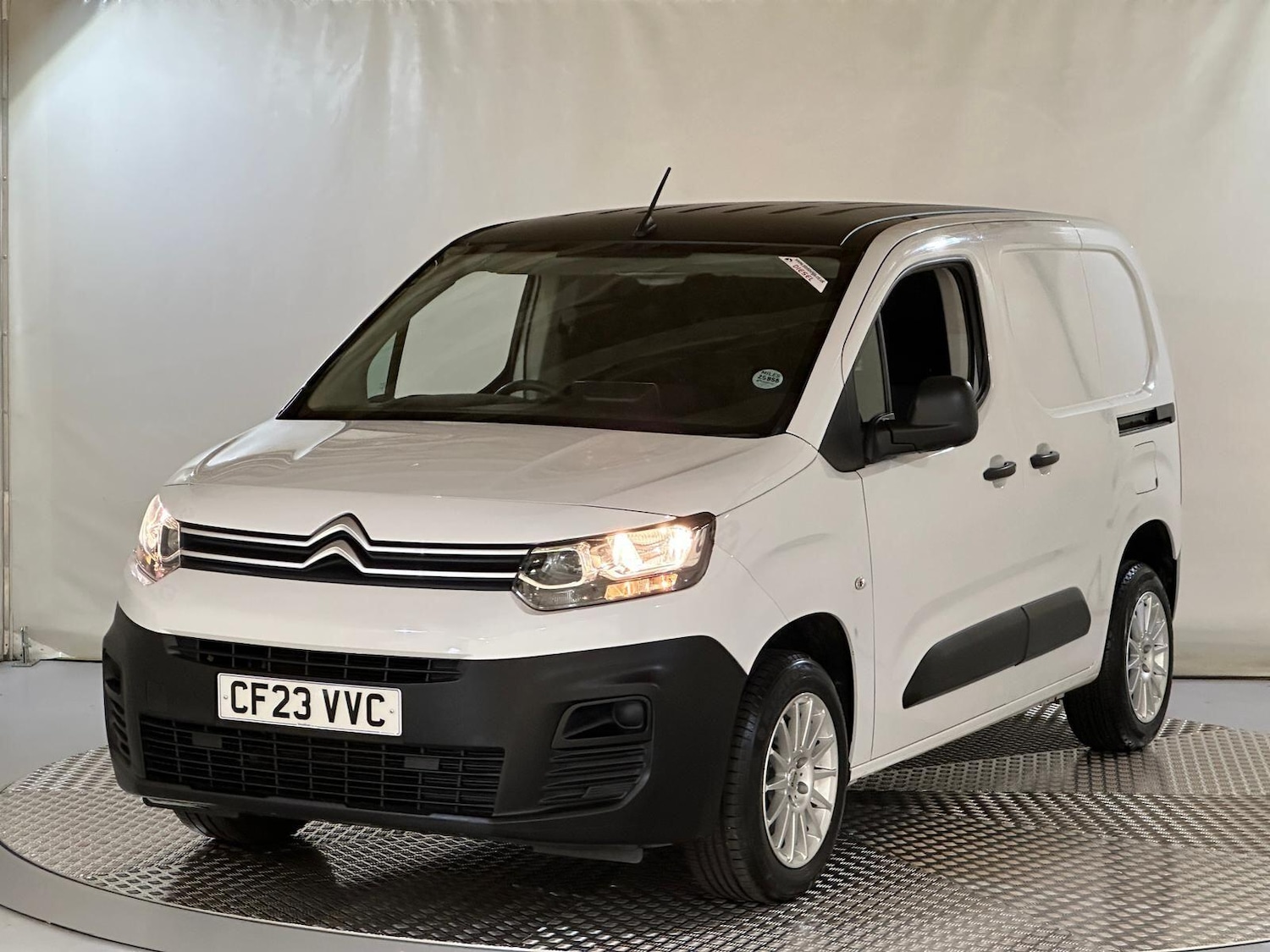 Used Citroen Berlingo 2023 for sale - 76498758: Photo 3