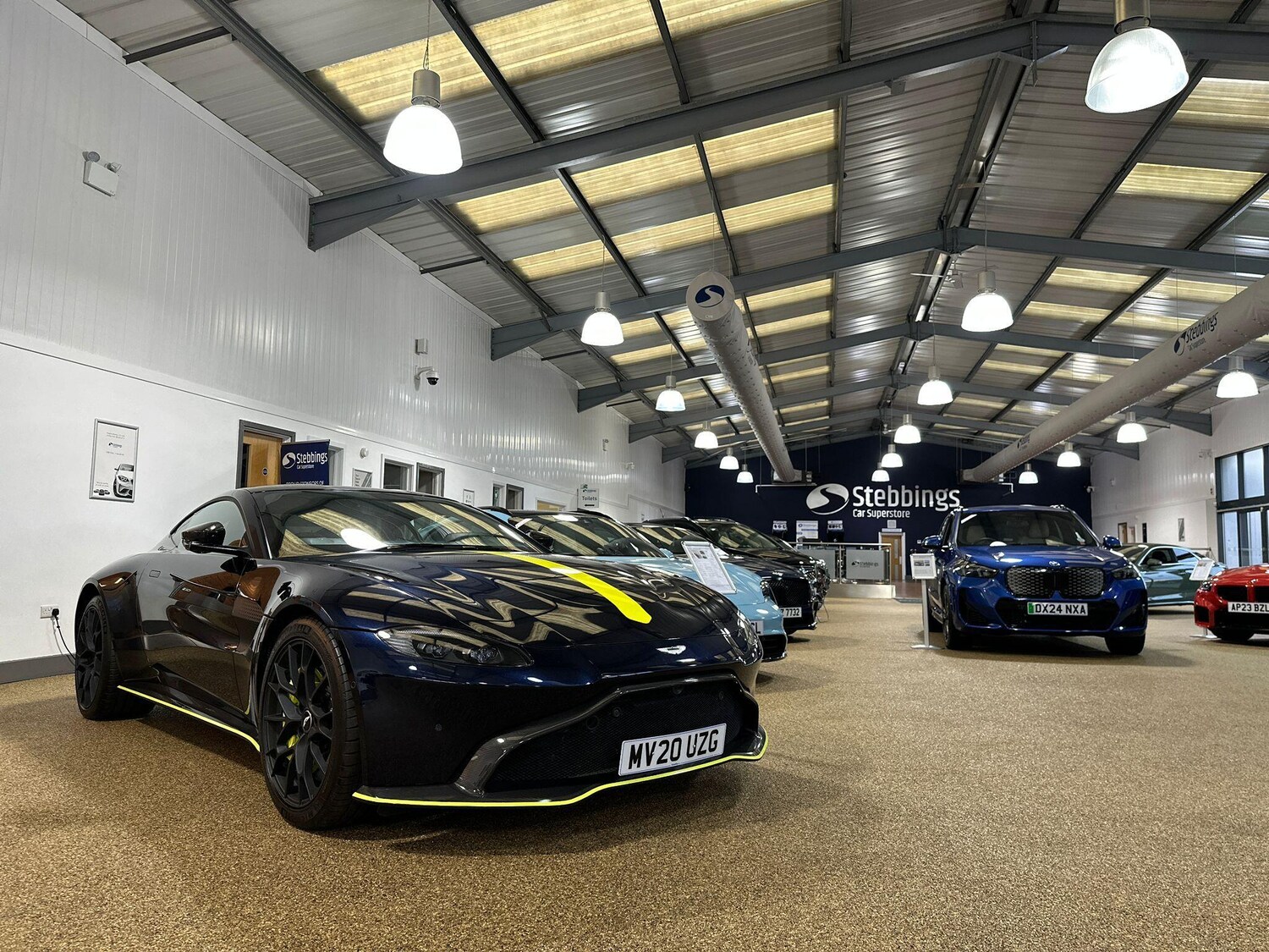 Used Toyota Hilux for sale - 77924787: Photo 12