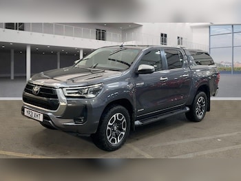 Used Toyota Hilux 2021 for sale - 77924787: Photo