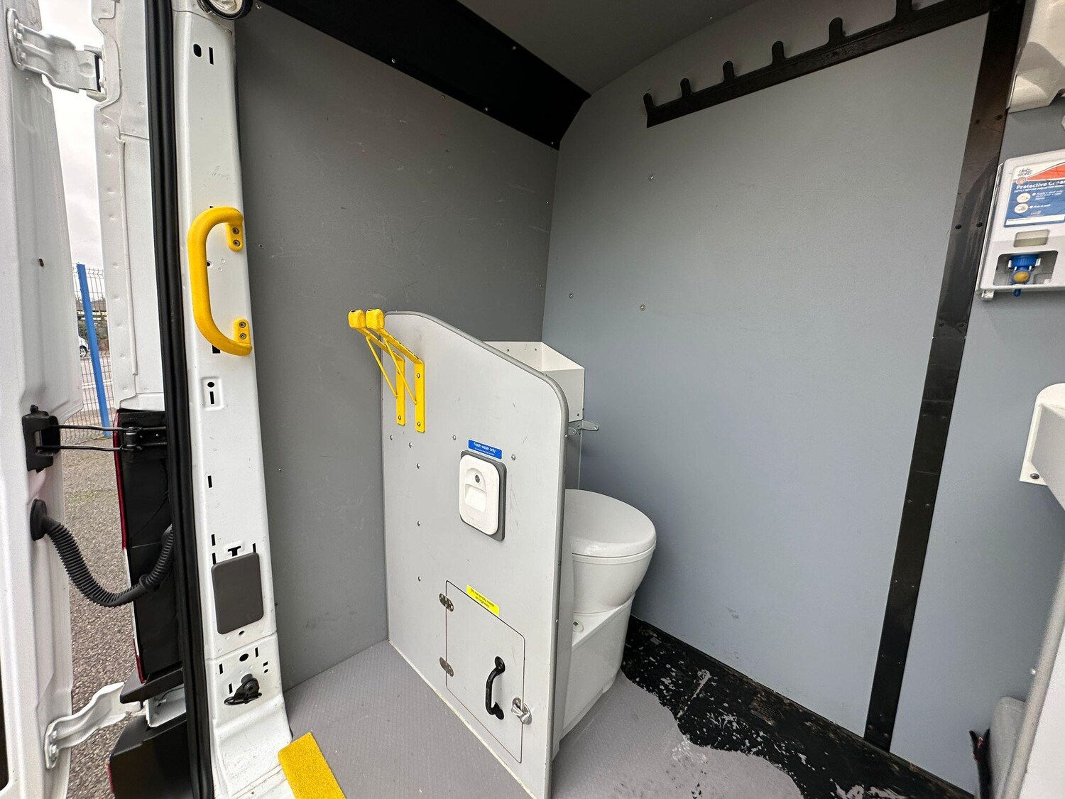 Used Ford Transit 2022 for sale - 77305311: Photo 23