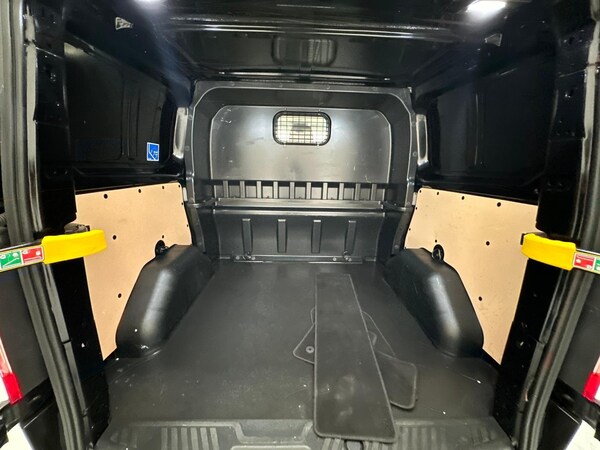 Used Ford Transit Custom 2023 for sale - 75387608: Photo 28