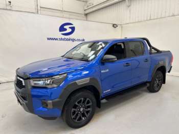 Used Toyota Hilux 2023 for sale - 74160883: Photo