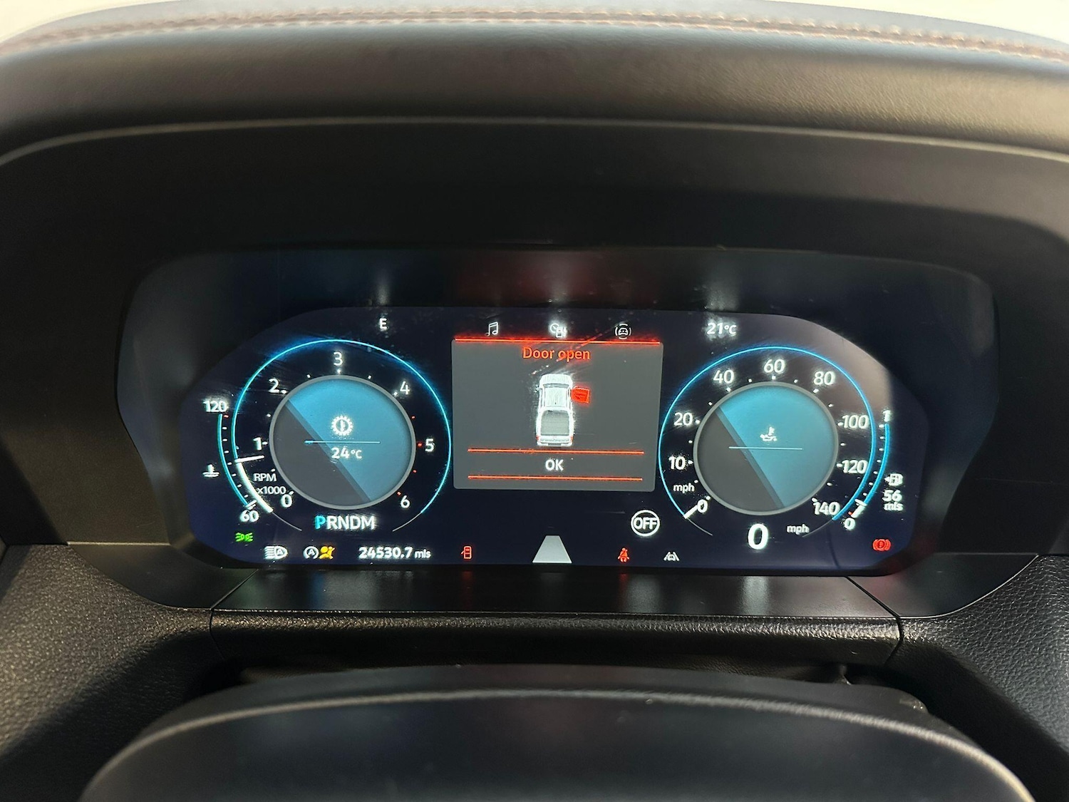 Used Volkswagen Amarok 2024 for sale - 78170661: Photo 15