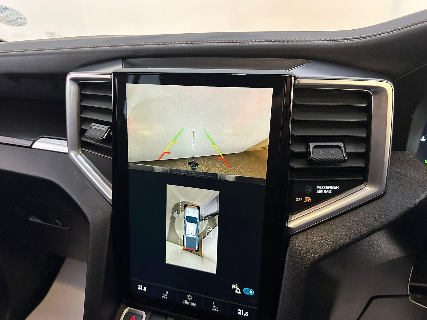 Used Volkswagen Amarok 2024 for sale - 78170661: Photo 23