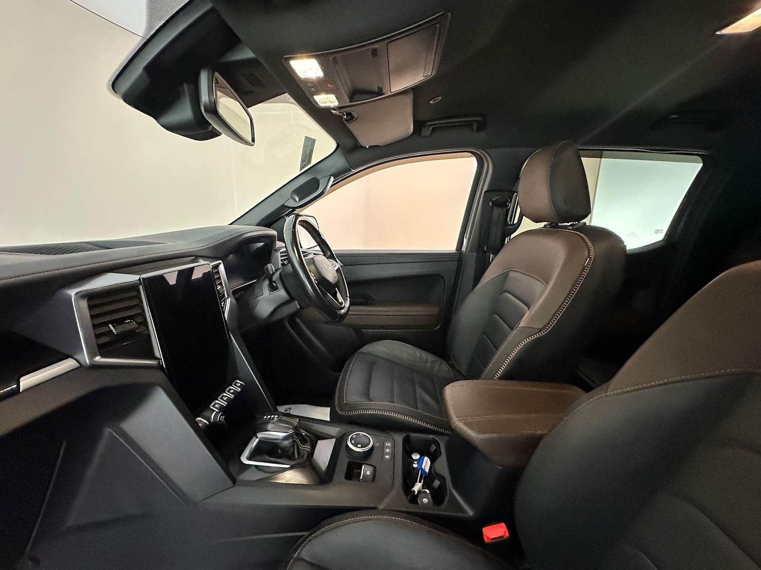 Used Volkswagen Amarok 2024 for sale - 78170661: Photo 38