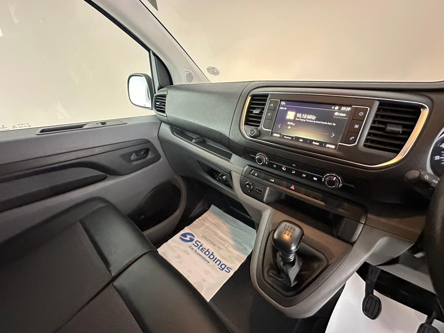 Used Vauxhall Vivaro for sale - 77695892: Photo 25