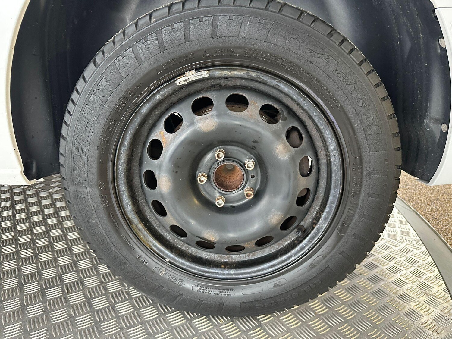 Used Vauxhall Vivaro for sale - 77695892: Photo 32