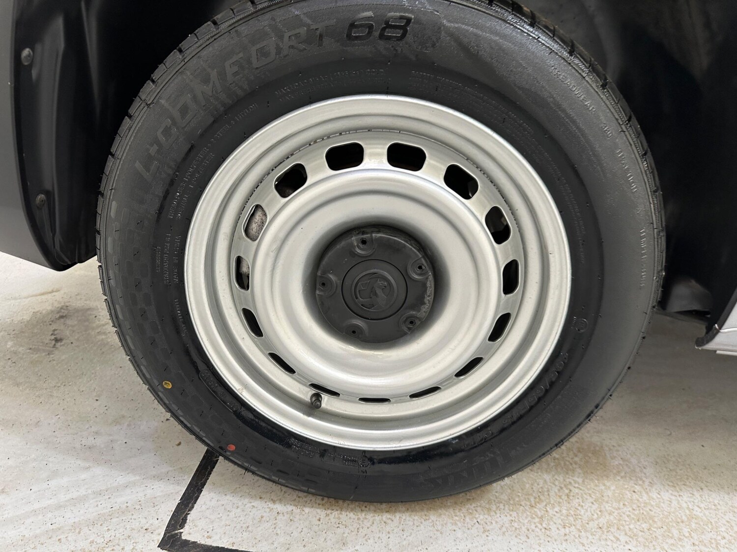 Vehicle 29